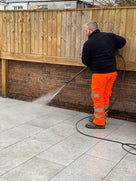 Cleaning off Flowpoint with a pressure washer