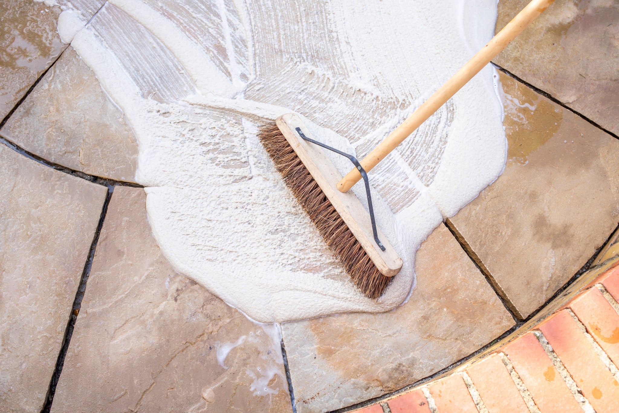 EASYJoint PRO Two-Part Epoxy Paving Grout