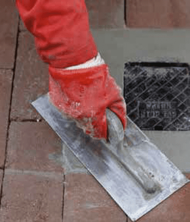 UltraCrete QC6: Surface Reinstatement Concrete - 25KG Tub