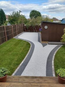 Stylish DIY garden pathway